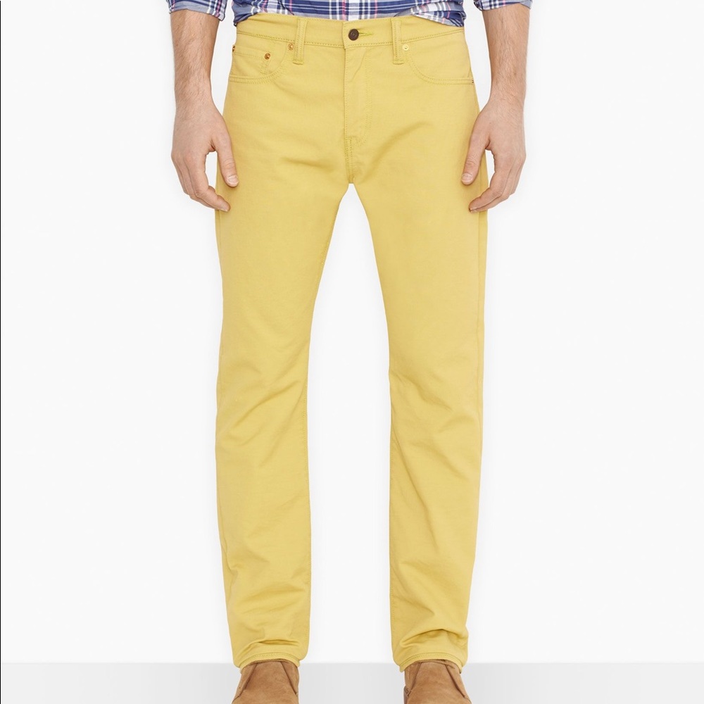Men Levi’s Yellow 513 Slim Straight Jeans  30/32